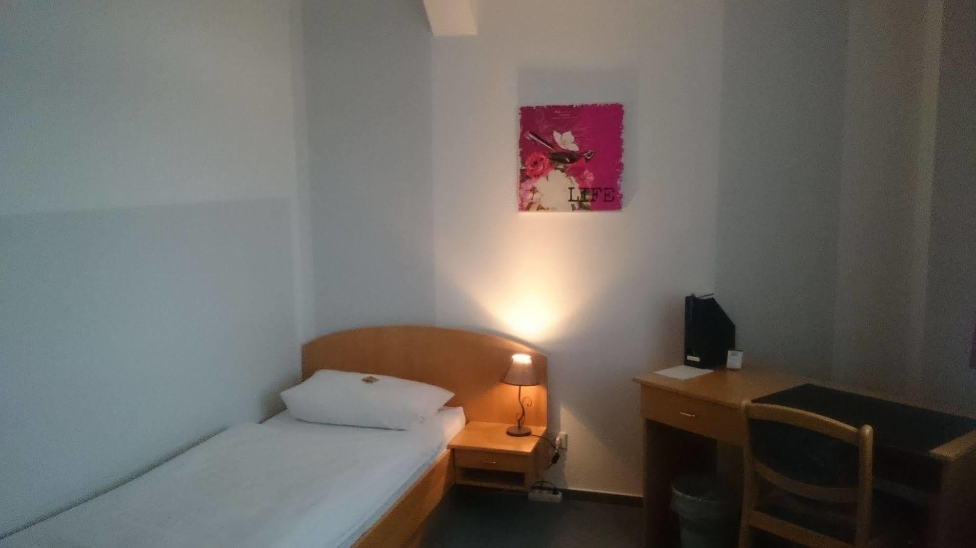 גותה Hotel Zur Alten Druckerei מראה חיצוני תמונה
