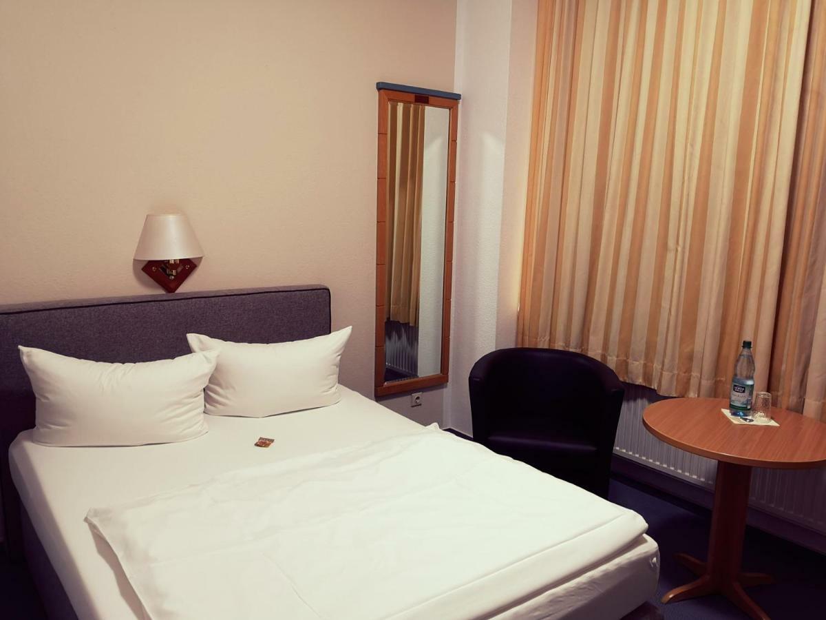 גותה Hotel Zur Alten Druckerei מראה חיצוני תמונה